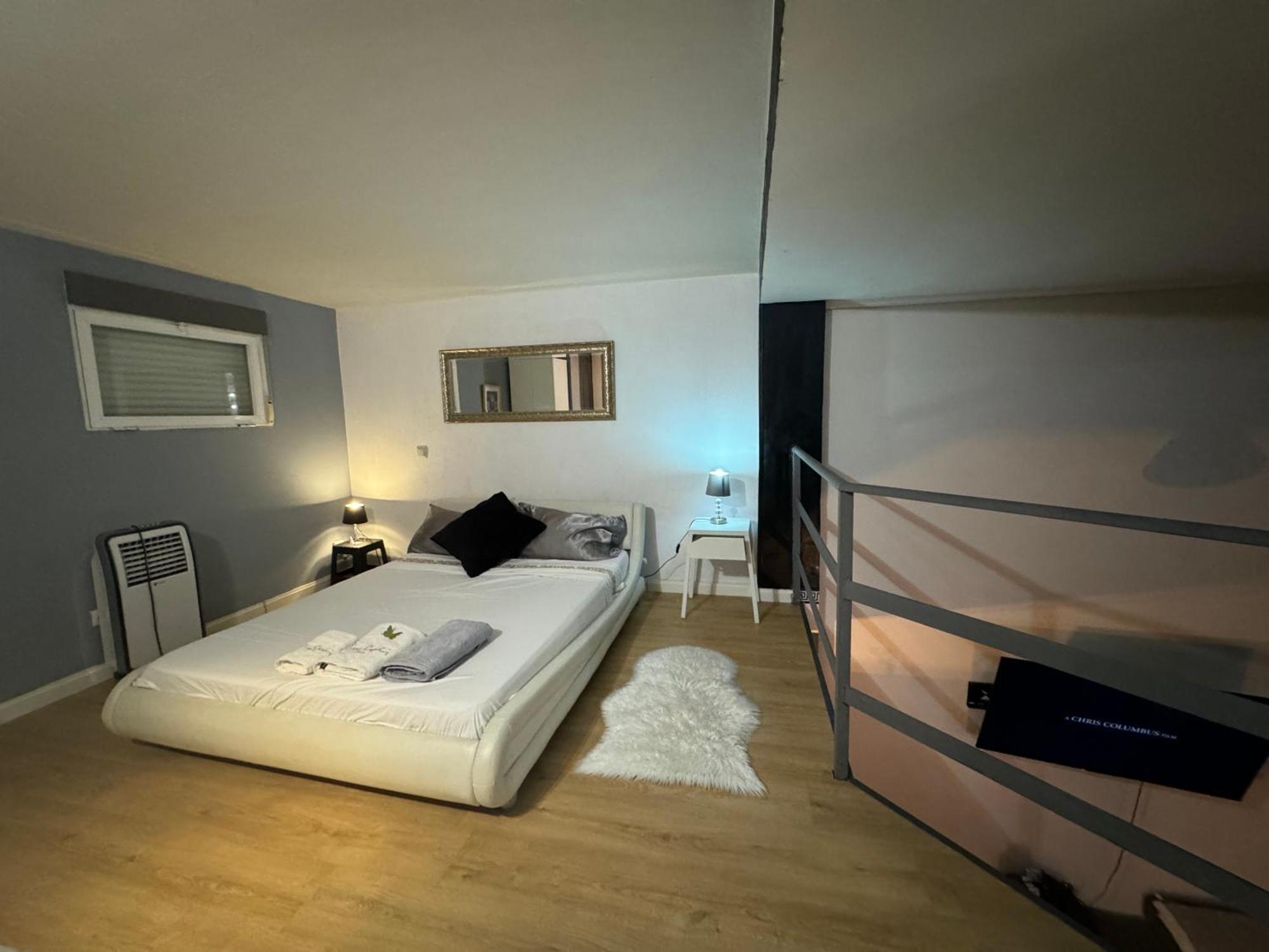 Madrid Loft Duplex Apartment Bagian luar foto